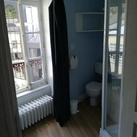 Hotel Le Cm *